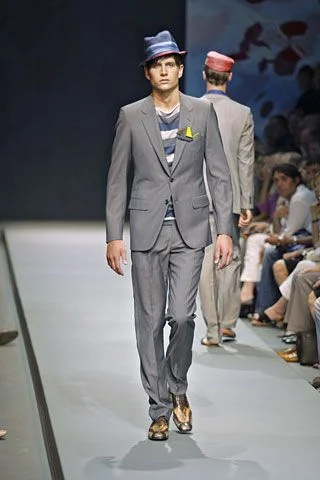 Look 18